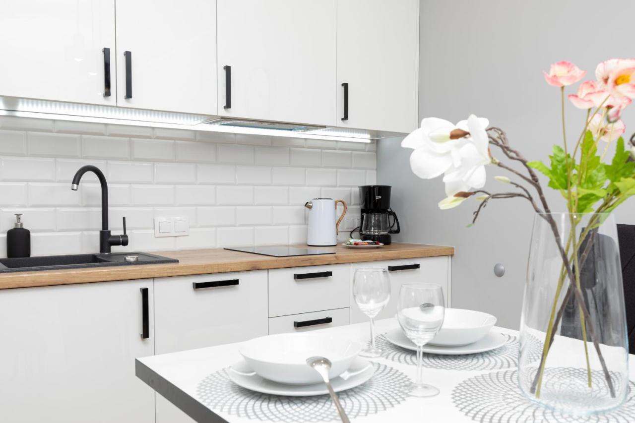 Lux Apartament Z Widokiem Na Morze - Mazowiecka 213 By Noclegi Renters Pobierowo Exterior photo